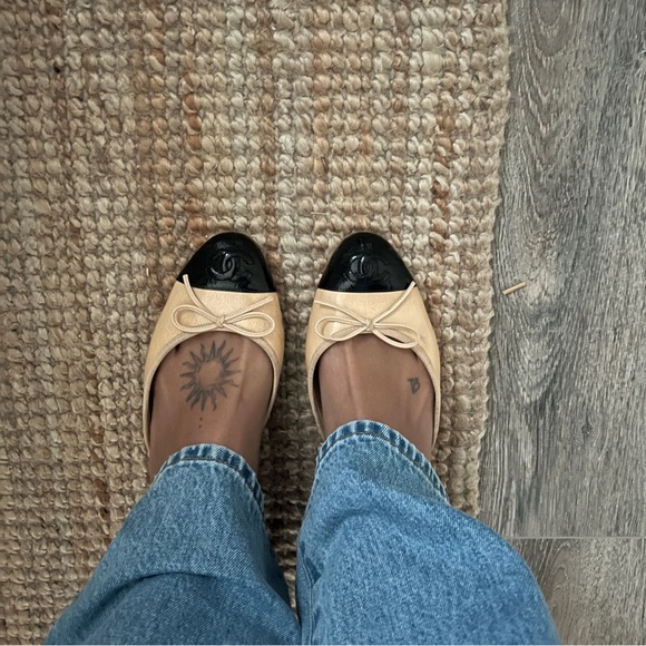 Chanel kitten heel - Picture 2 of 7